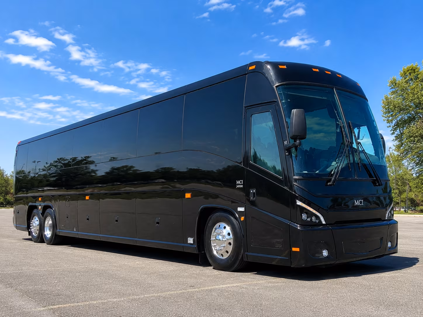 auburnwacharterbusservices com makes getting to t mobile park and husky stadium simple