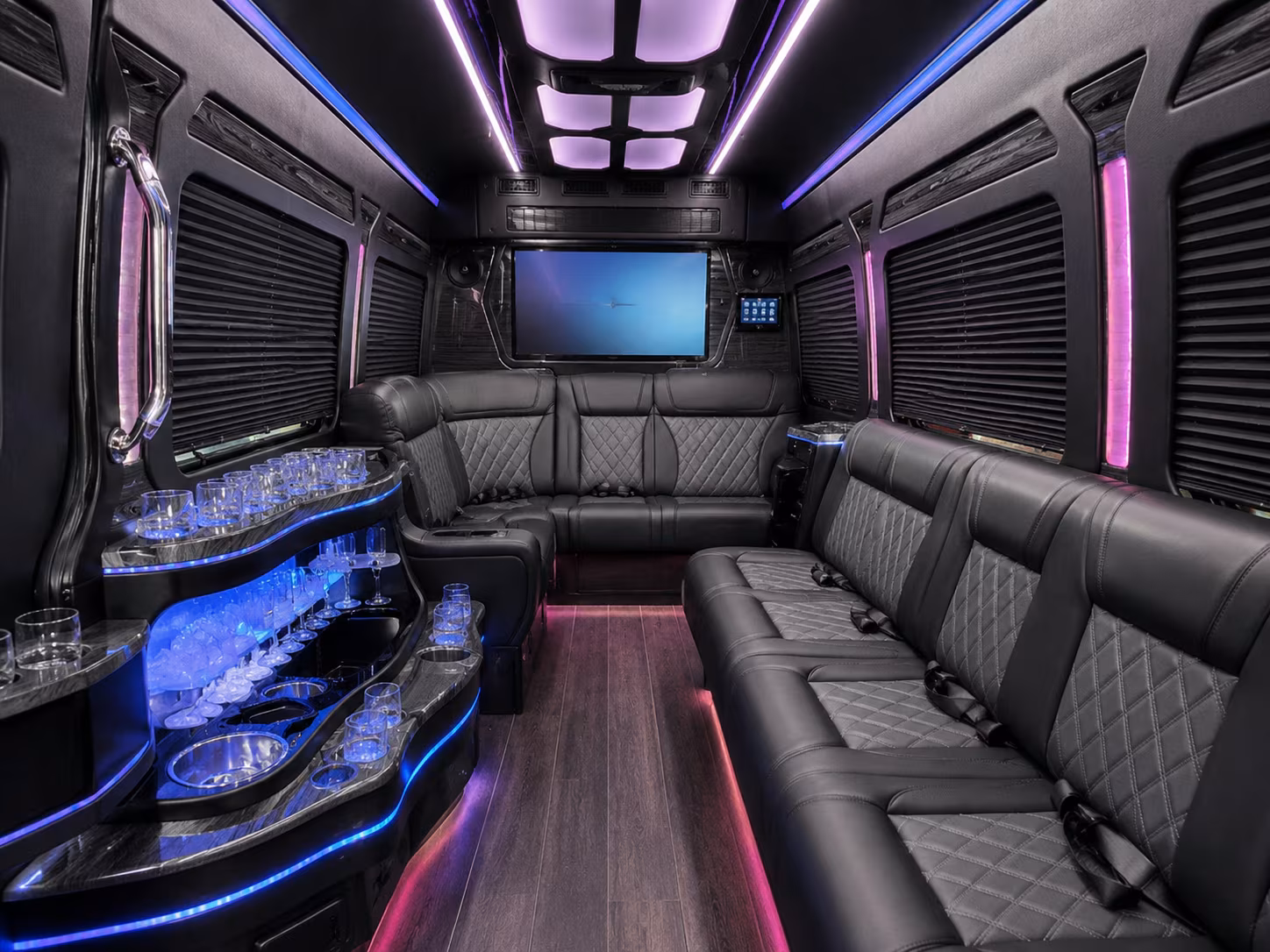 this is the easiest way to get your group to seattle for seahawks mariners and sounders games